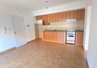 RIVERA 1112 1° PISO N°8- CIUDAD MADERO - 2 AMBIENTES | Anzalone Propiedades