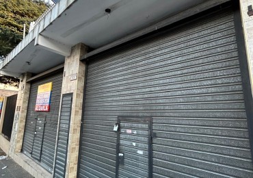 Av. Boulonge Sur Mer 1535 (Casa con Local) 
